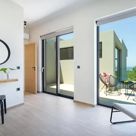 Pirgos Estate ハニア